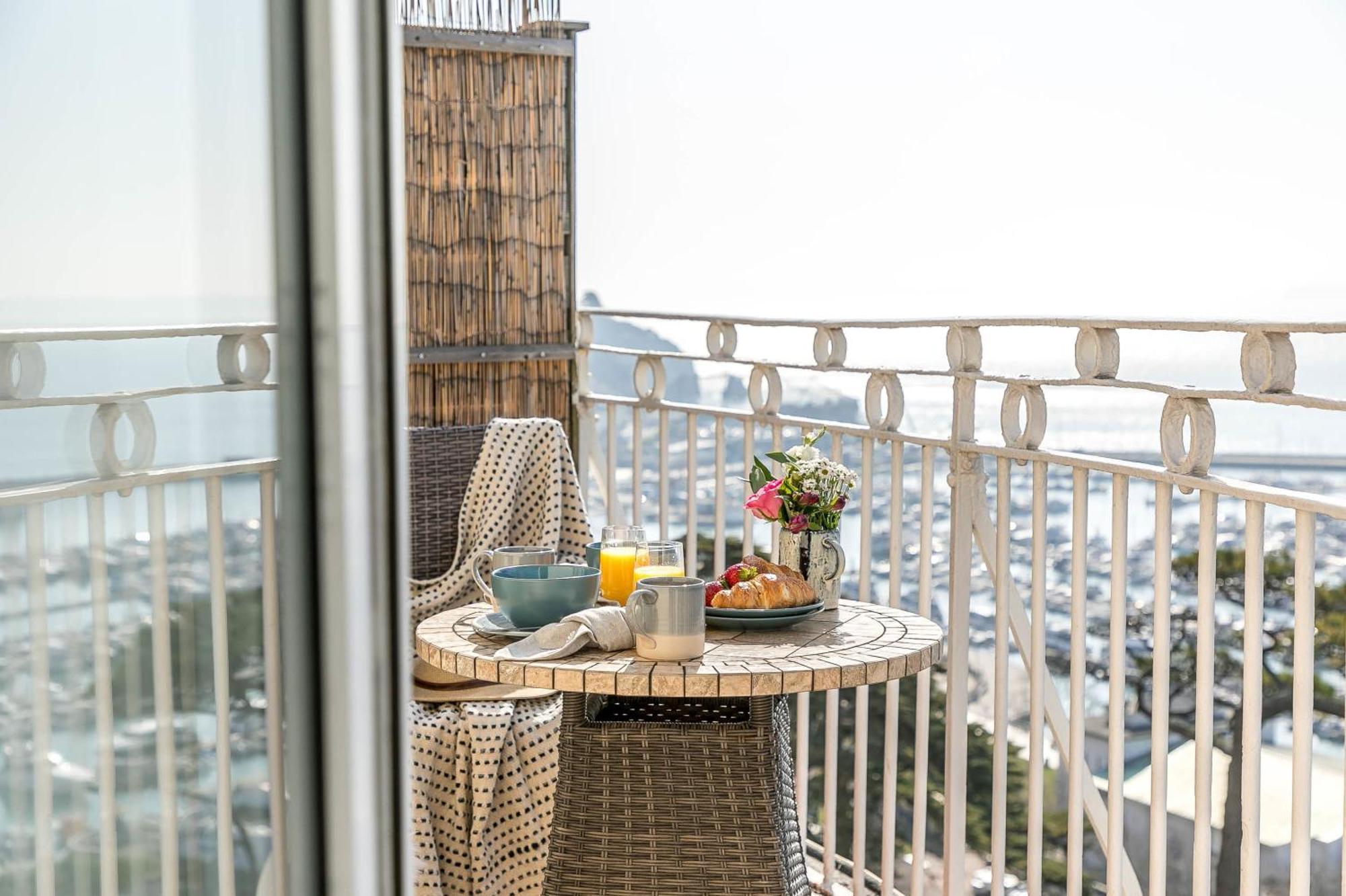 Wellswood Apartment - Sunny Apartment With Stunning Sea Views And Private Balcony Torquay Extérieur photo